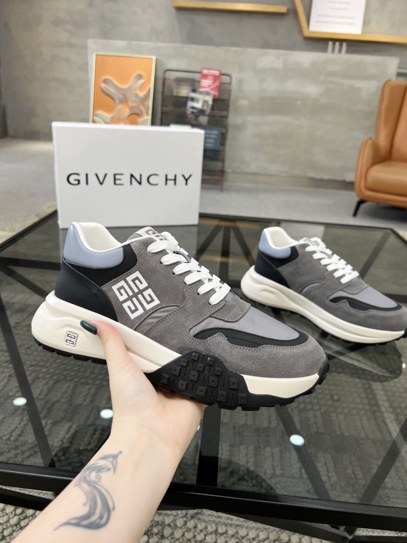 Givenchy Sneakers